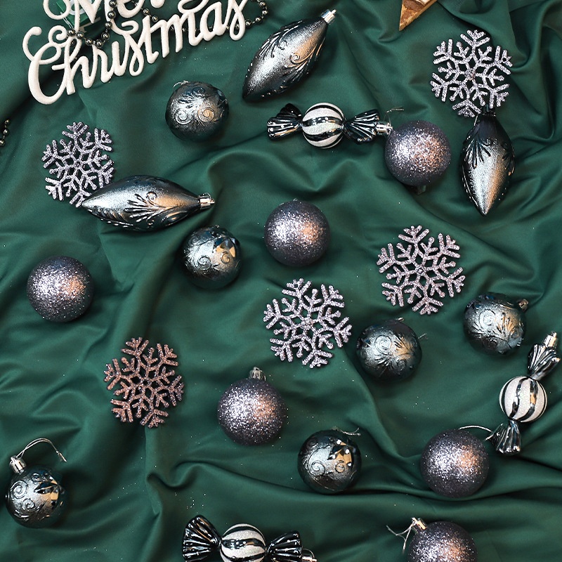 Lillian Plastic Colorful Small Round Reindeer Candy Mall Window Decoration Hanging Christmas Balls Wholesale_voghion.com