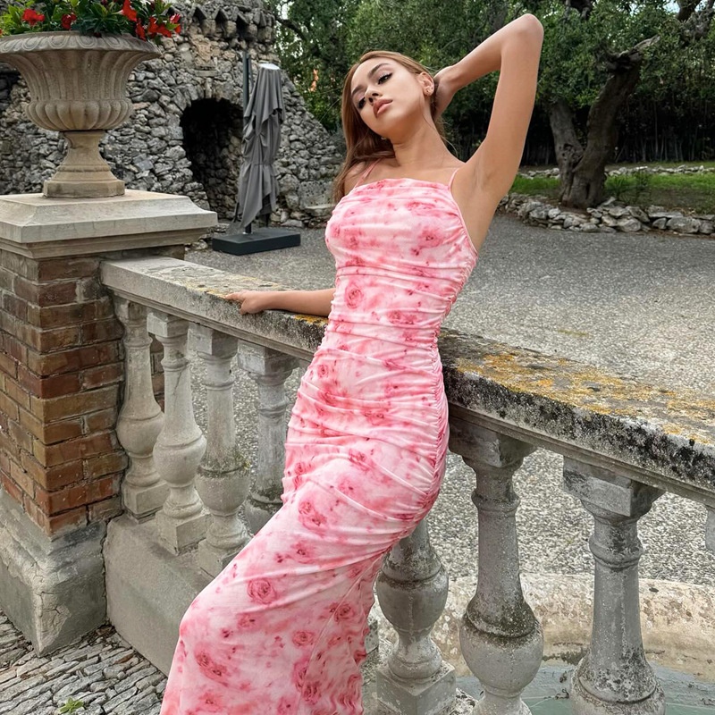 ChicShe 2025 Abito estivo sexy da donna europeo e americano transfrontaliero con spalline, lungo e attillato, all'ingrosso_voghion.com