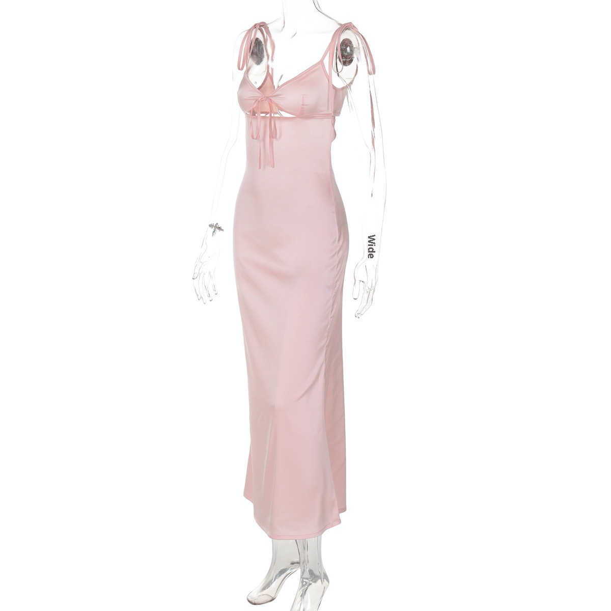 ChicShe 2025 Robe longue sans manches en satin, décolleté en V et bretelles à nouer, collection été 2025 pour femmes_voghion.com