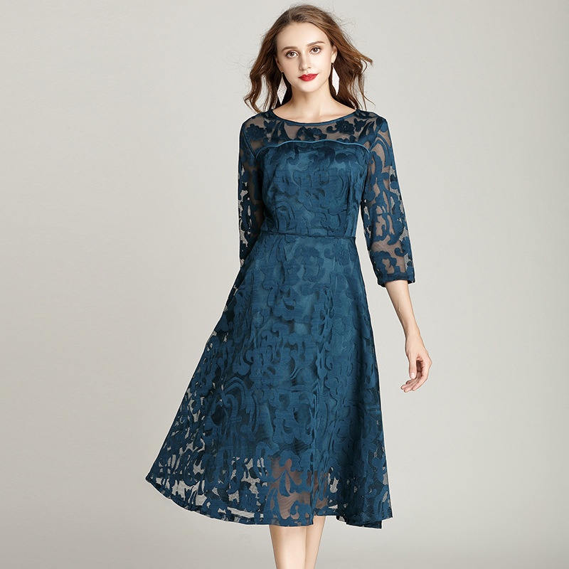 ChicShe Flared Lace European And American Fashion Plus Size Simple Loose Mid-Length Casual Dress Factory Direct Sale_voghion.com