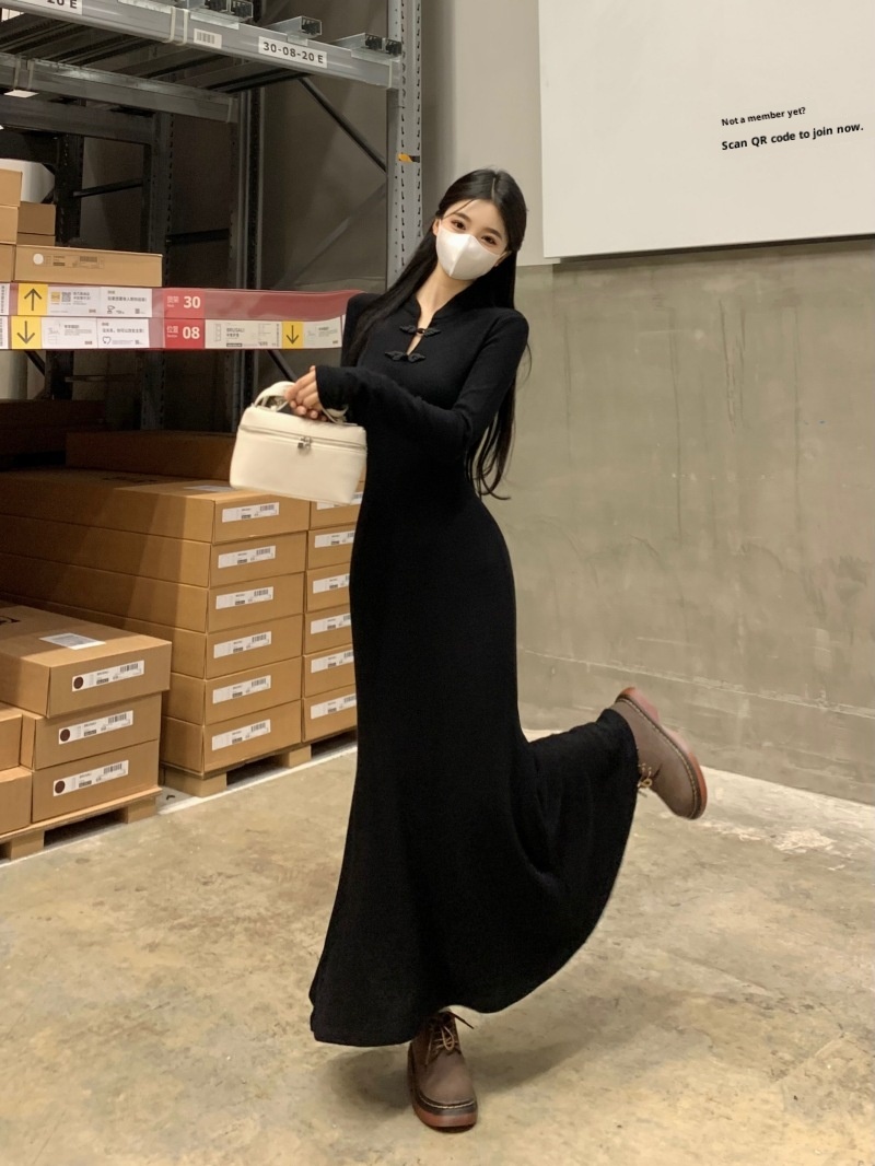 ChicShe 2025 New Chinese Style Improved Cheongsam Bodycon Long For Women Autumn Winter Plus Size Waist-Cinching Base Mermaid_voghion.com