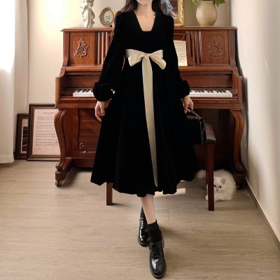 ChicShe 2023 Autumn Winter Plus Size Hepburn Versatile Waist-Tie Bow French High-End Velvet Slimming Dress_voghion.com