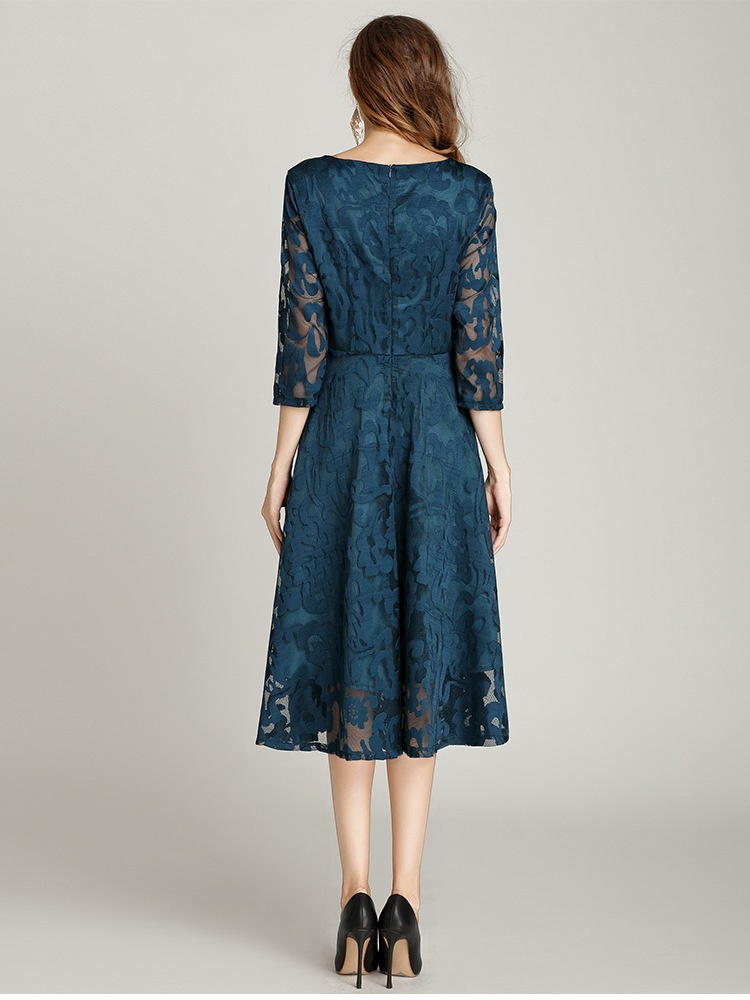 ChicShe Flared Lace European And American Fashion Plus Size Simple Loose Mid-Length Casual Dress Factory Direct Sale_voghion.com