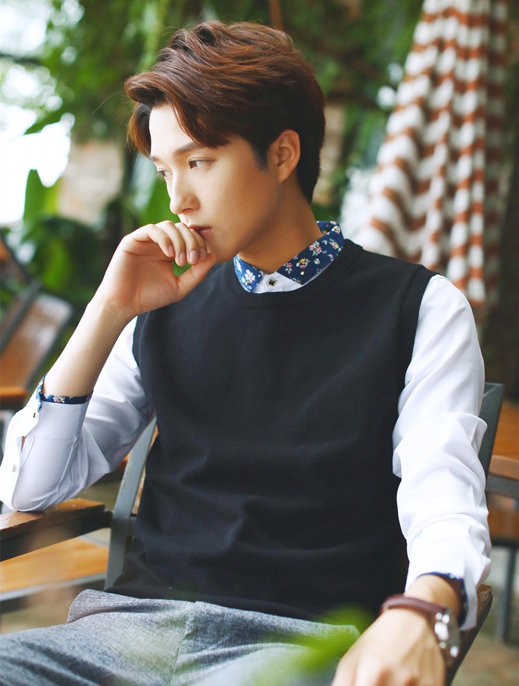 Jungen-Pullover mit Rundhalsausschnitt, einfarbig, ärmellos, gestrickt, aus Wolle, Herrenpullover_voghion.com