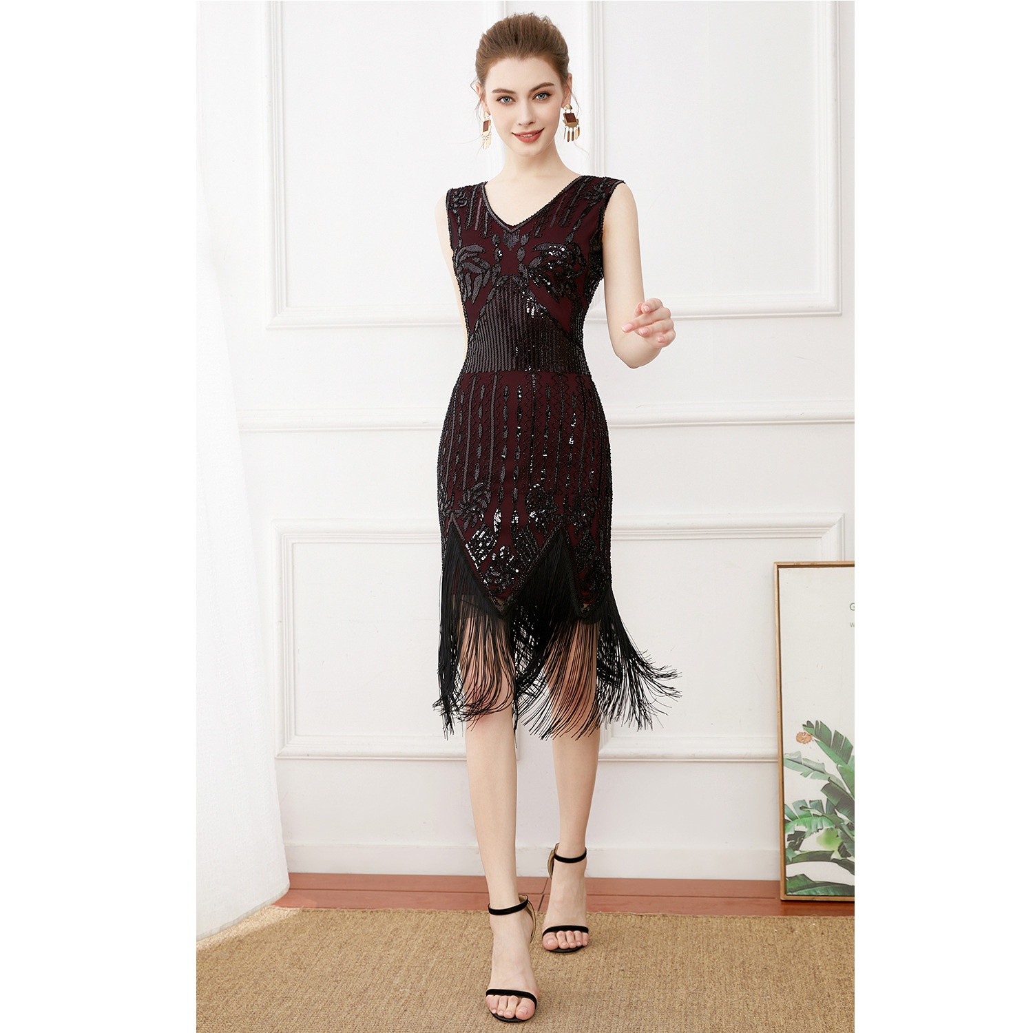 ChicShe European And American Retro Gatsby Ball Gown V-neck Sequin Beaded Embroidery Tassel Vest Plus Size Dress_voghion.com