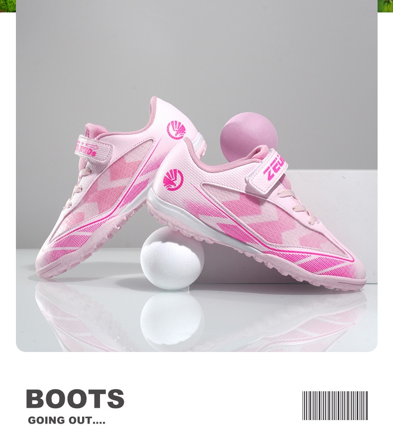 ShoeGlobe Summer Mesh Breathable Sweat-Absorbing Children's Low-Cut Studded Wear-Resistant Boys And Girls Non-Slip Soccer Shoes_voghion.com