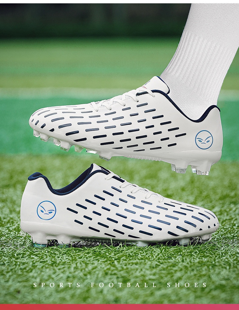 ShoeGlobe Manufacturer Hot Sale Jinjiang Football Men Long Spikes AG Cross-Border Foreign Trade Wholesale Student Competition_voghion.com