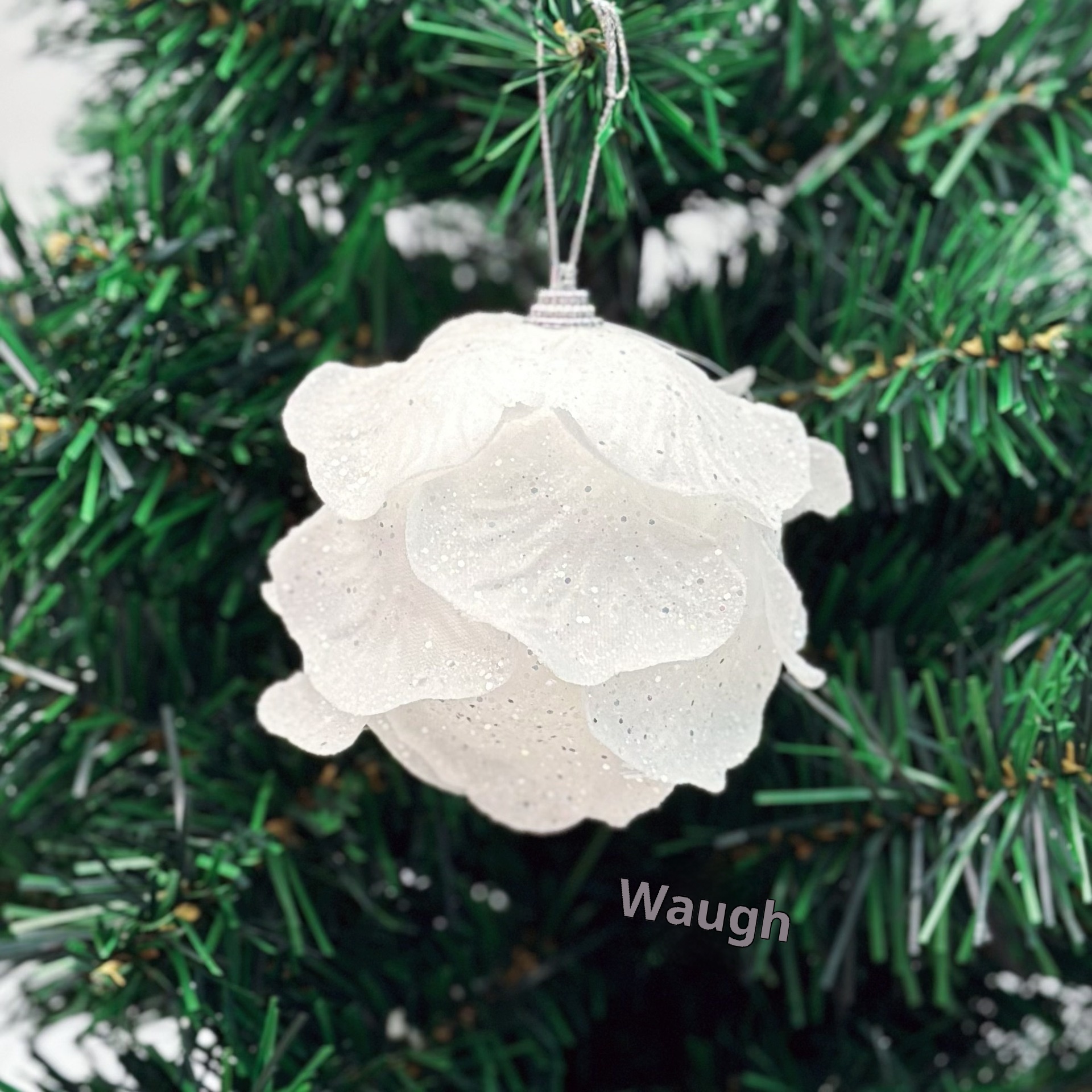 Lillian Cross-Border Foam Atmosphere Fluffy Ball White Christmas Tree Sticky Powder Decoration Petal_voghion.com