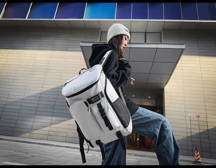 ActiveGo Nuovo Zaino Sportivo da Badminton per Uomo Grande Capacità Multiuso Borsa da Viaggio per Escursionismo all'Aperto Resistente all'Acqua_voghion.com