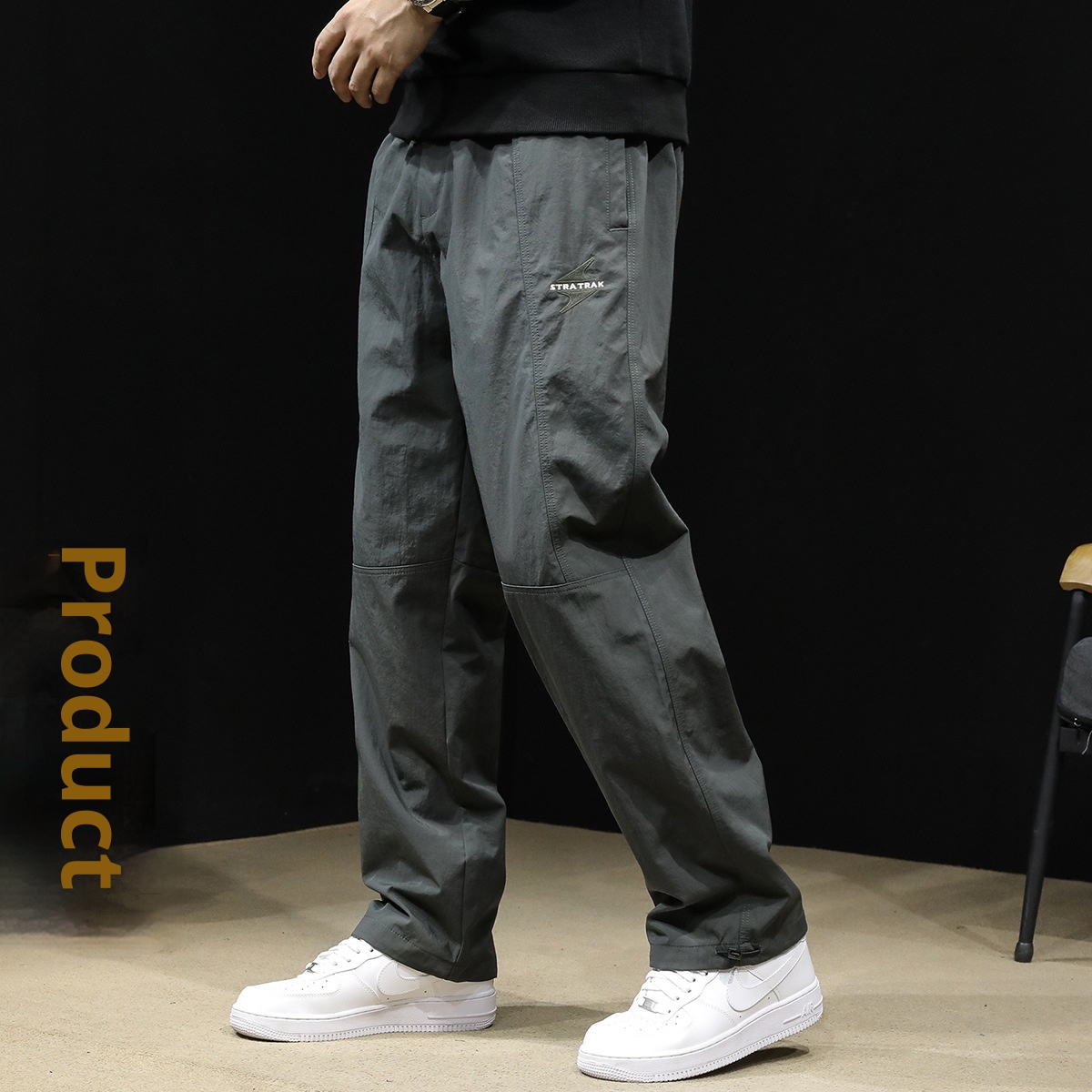 Pantaloni cargo larghi e dritti neri alla moda da uomo, nuovi, autunno 2025, casual_voghion.com