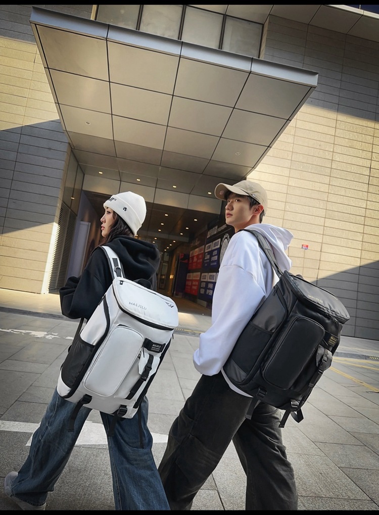 ActiveGo Nuovo Zaino Sportivo da Badminton per Uomo Grande Capacità Multiuso Borsa da Viaggio per Escursionismo all'Aperto Resistente all'Acqua_voghion.com