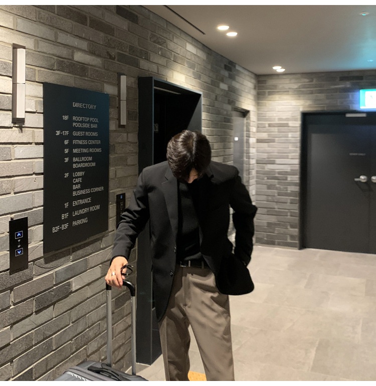 QFV507045555501<2 QFV507045555501<2 Chaqueta corta informal para hombre, estilo coreano, traje moderno Dongdaemun, blazer corto negro holgado de otoño_voghion.com