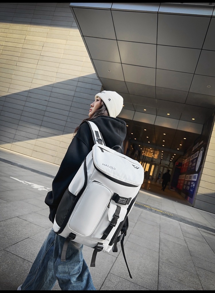 ActiveGo Nuovo Zaino Sportivo da Badminton per Uomo Grande Capacità Multiuso Borsa da Viaggio per Escursionismo all'Aperto Resistente all'Acqua_voghion.com