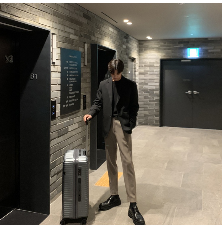 QFV507045555501<2 QFV507045555501<2 Chaqueta corta informal para hombre, estilo coreano, traje moderno Dongdaemun, blazer corto negro holgado de otoño_voghion.com