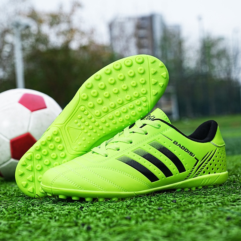 ShoeGlobe Soccer Primary School Studts, TF Short Cleats, Youth Competition Training Shoes, Boys' Football Shoes For Older_voghion.com