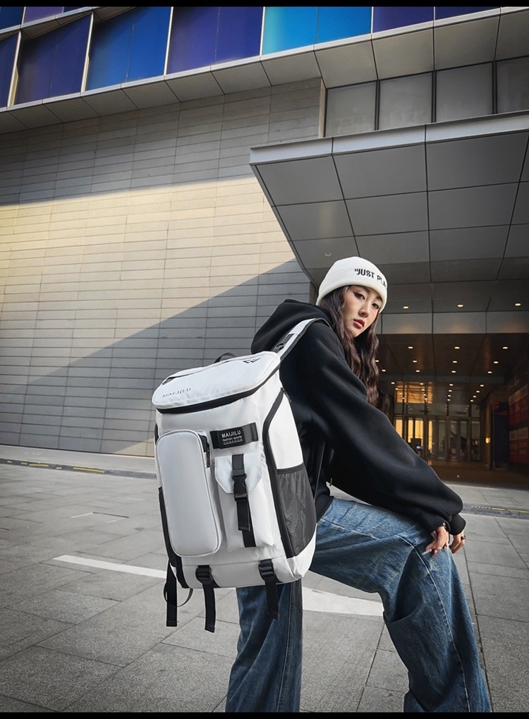 ActiveGo Nuovo Zaino Sportivo da Badminton per Uomo Grande Capacità Multiuso Borsa da Viaggio per Escursionismo all'Aperto Resistente all'Acqua_voghion.com