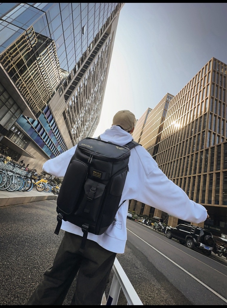 ActiveGo Nuovo Zaino Sportivo da Badminton per Uomo Grande Capacità Multiuso Borsa da Viaggio per Escursionismo all'Aperto Resistente all'Acqua_voghion.com