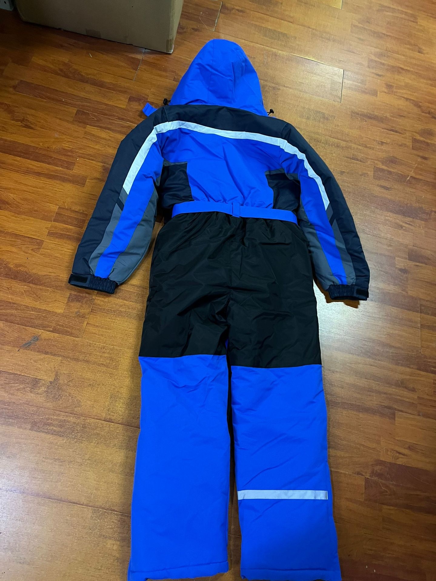 001 Cross-Border Source New Adult Unisex One-Piece Suit Solid Color Warm Hooded Ski Jacket And Pants Manufacturer Wholesale_voghion.com