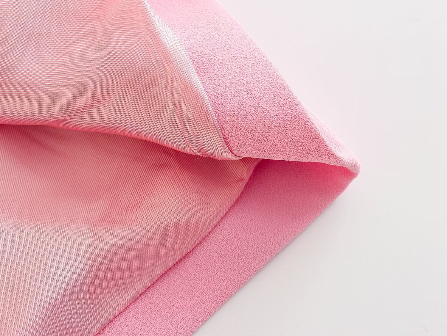 ChicShe 2023 Nuovo set da donna europeo e americano con blazer con colletto e pantaloni lunghi larghi a vita alta 2729187_voghion.com