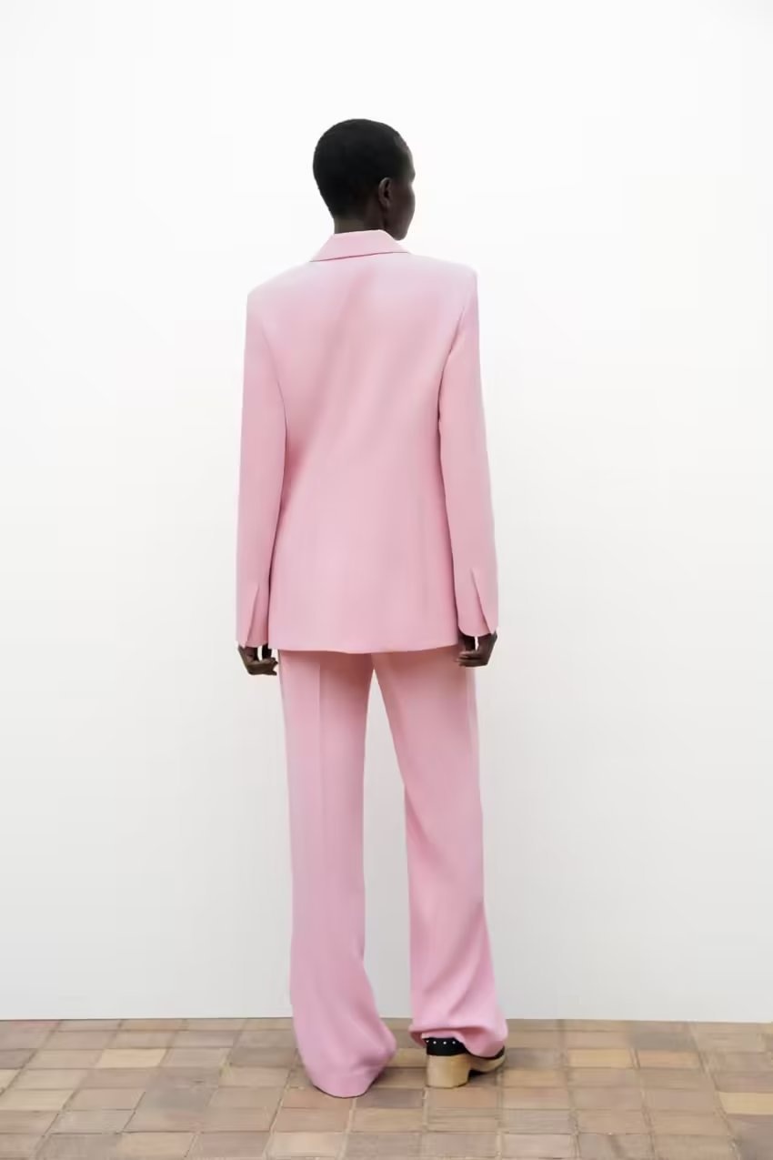 ChicShe 2023 Nuovo set da donna europeo e americano con blazer con colletto e pantaloni lunghi larghi a vita alta 2729187_voghion.com