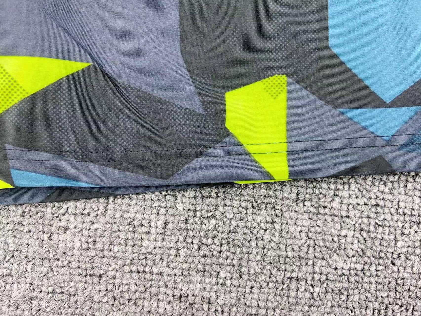 001 Wholesale Men's Adult Loose Comfortable Plus Size Boxer Hot Spring Swimming Trunks Beach Shorts_voghion.com