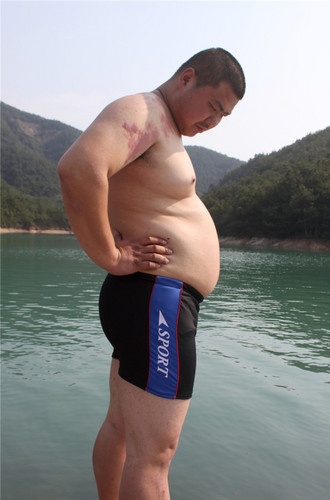 001 Men Plus Size 100kg Wearable Adult Fashion Comfortable Loose Boxer Swim Trunks Factory Direct Sale_voghion.com