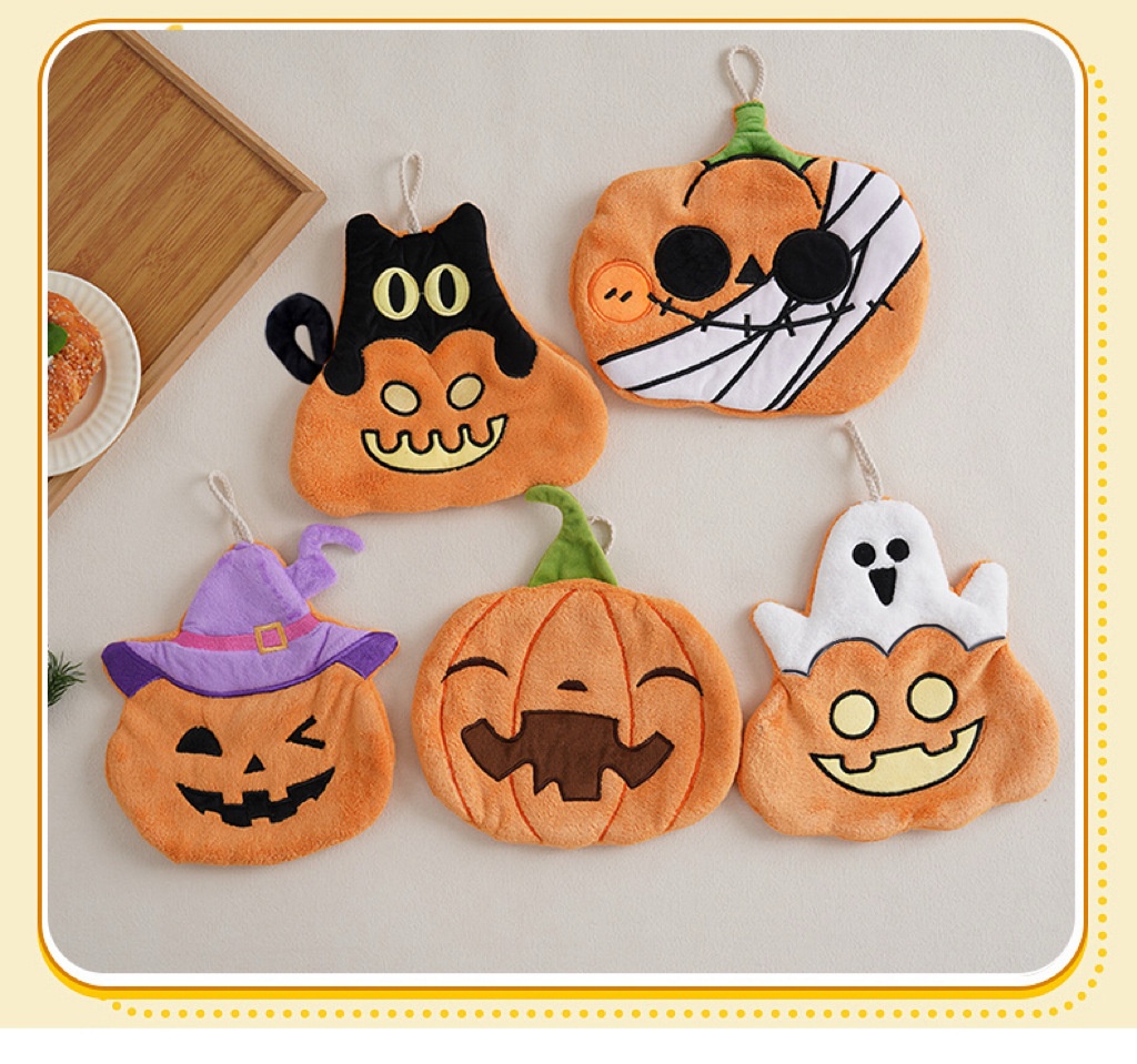 Lillian Cross-Border Halloween Cute Pumpkin Coral Fleece Hand Towel Hanging Kitchen Absorbent Quick-Dry Children's Gift_voghion.com