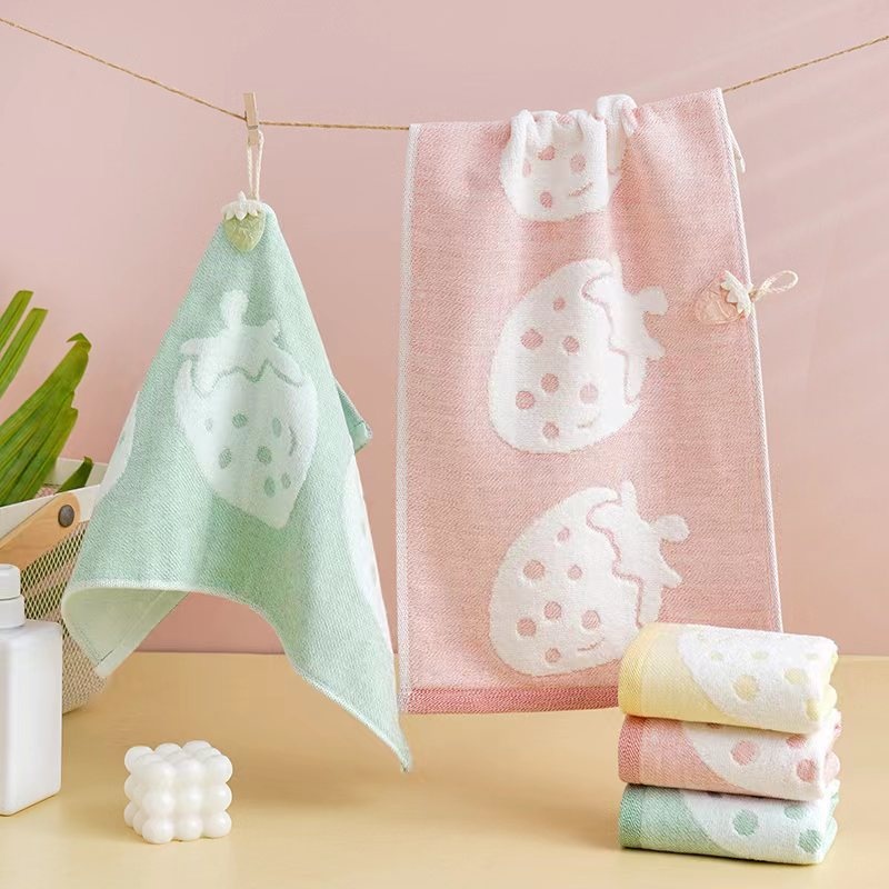 Lillian Strawberry Cotton Children's For Kids Face Washing Hand Wiping Cartoon Baby Household Hanging Kindergarten Small Towel_voghion.com