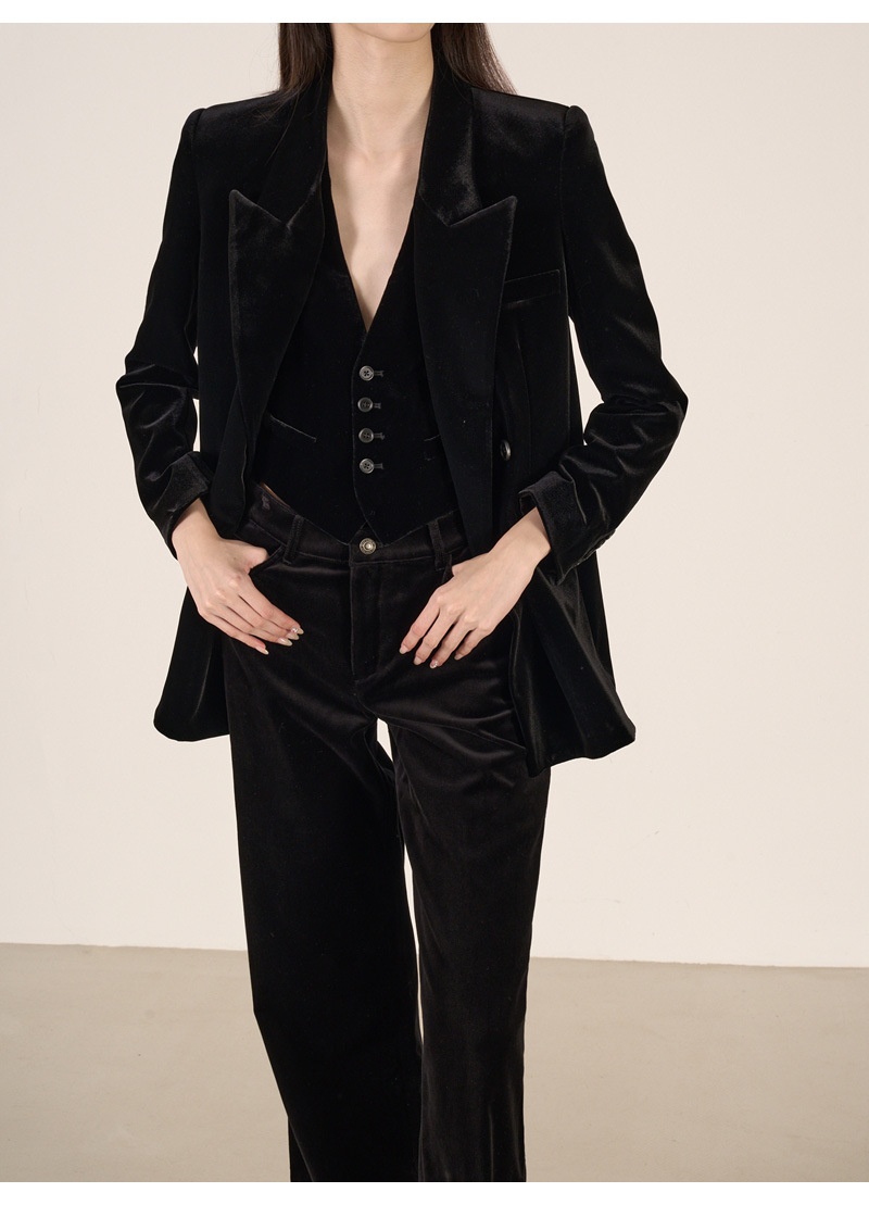 girl Girl YIMENG Light High-End Feel Black Velvet Peak Lapel Women's Blazer Waist-Cinching Vest Straight-Leg Pants Suit_voghion.com