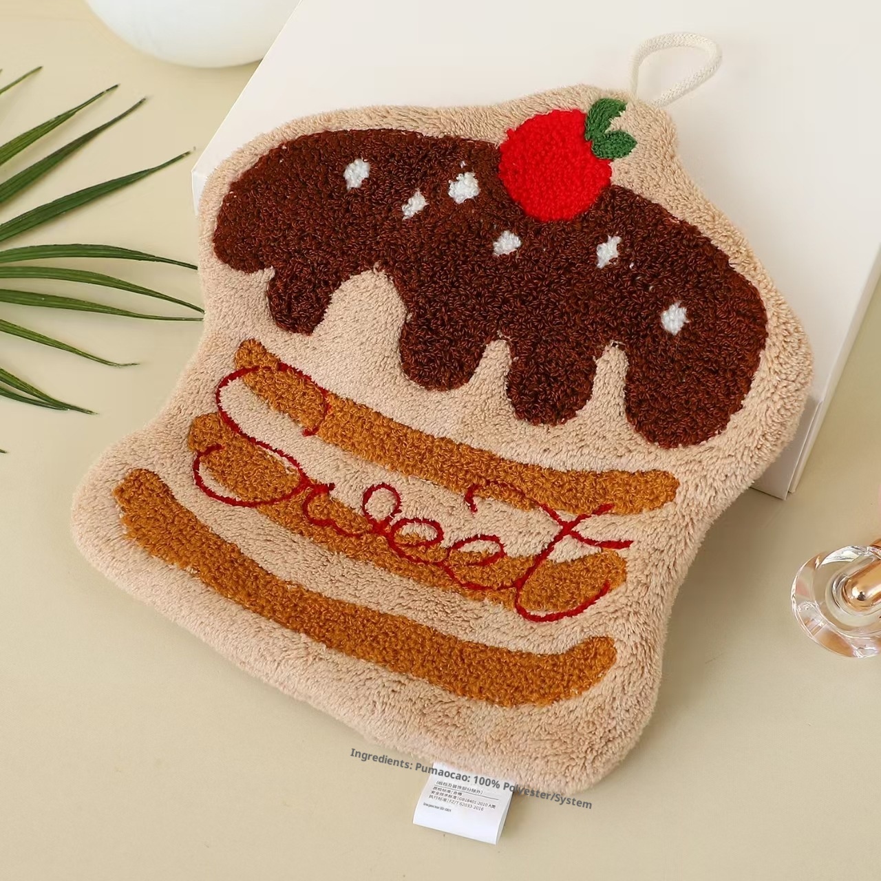 Lillian New Cartoon Cake Hanging Absorbent Thickened Quick-Dry Creative Dry Hand Towel For Children_voghion.com