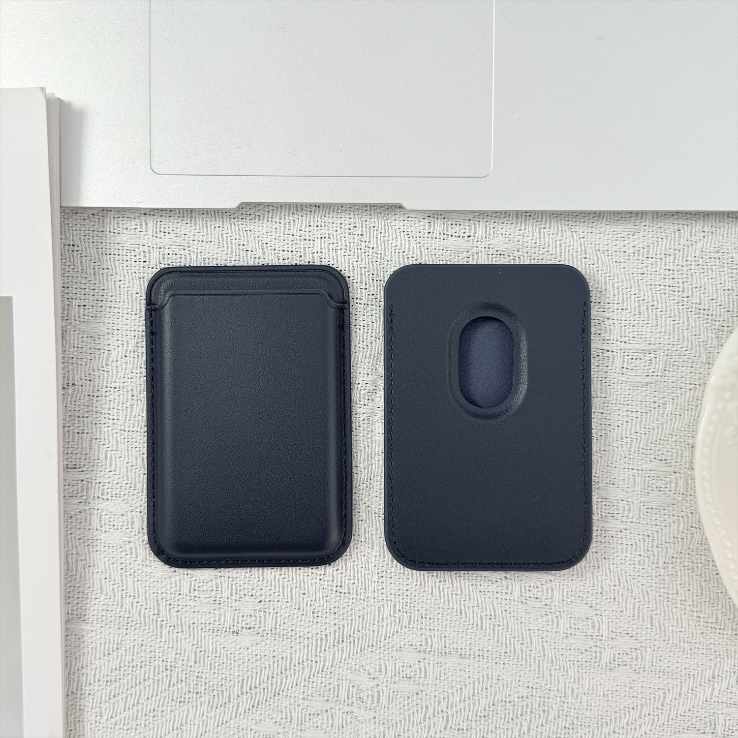 TechGlobe Compatible With IPhone 17 Case 16/15 Strong Magnetic Official Same Style Leather Card Holder_voghion.com