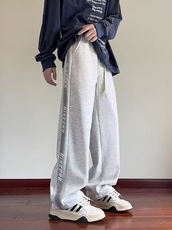 boy American Style Gray Men's Simple Sweatpants 2025 New Cotton Casual Pants Loose Straight-Leg Sports Trousers_voghion.com