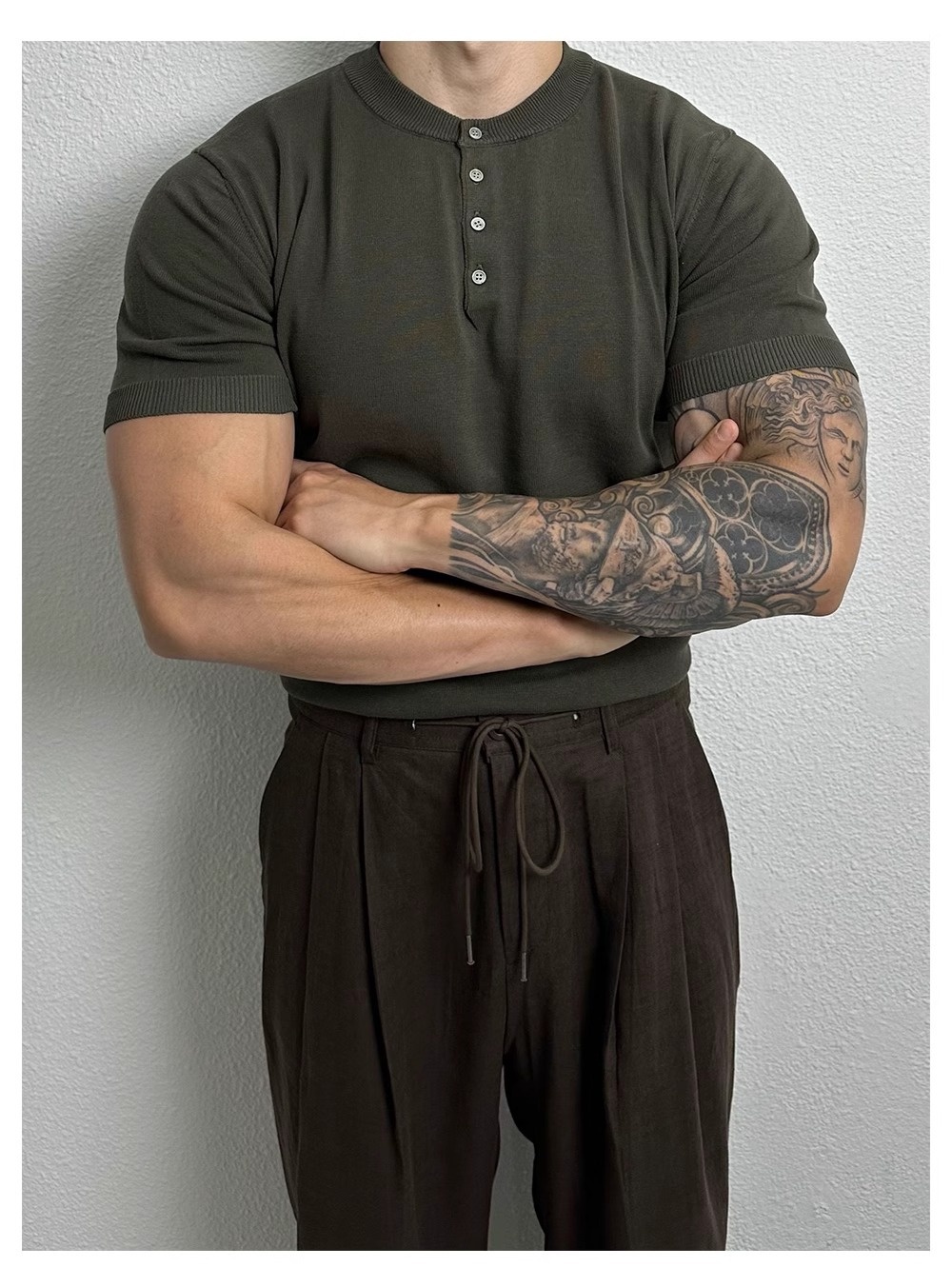 QFV507045555501<2 Henry Collar Short Sleeve Knitted Shirt For Men Summer Ice Silk Breathable Slim Fit Muscle-Showing Business European And_voghion.com