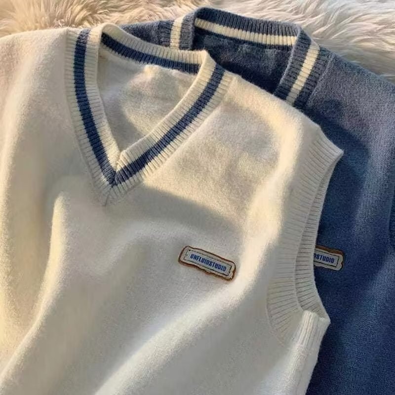 Maglione da uomo in stile college con scollo a V e blocchi di colore, vestibilità ampia, lavorato a maglia, alla moda, senza maniche, per coppia, autunno e inverno_voghion.com