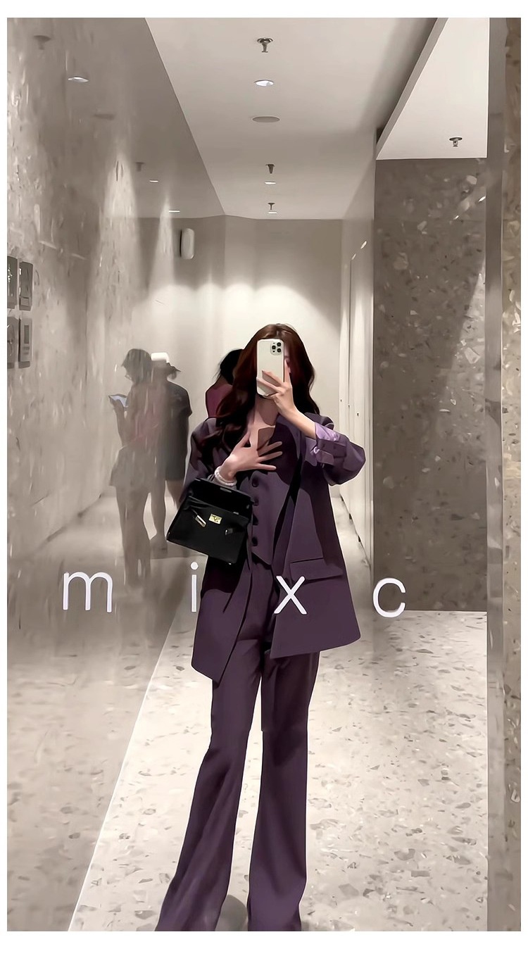 ragazza Ragazza In Stock#2025 Autunno Nuovo Abito Viola Uva Per Donna Giacca Blazer Oversize Pantaloni Svasati Set Tre Pezzi_voghion.com