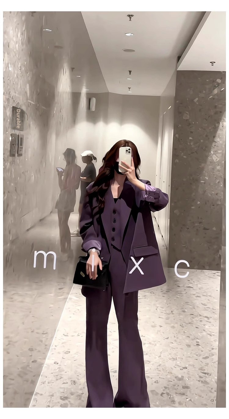 ragazza Ragazza In Stock#2025 Autunno Nuovo Abito Viola Uva Per Donna Giacca Blazer Oversize Pantaloni Svasati Set Tre Pezzi_voghion.com