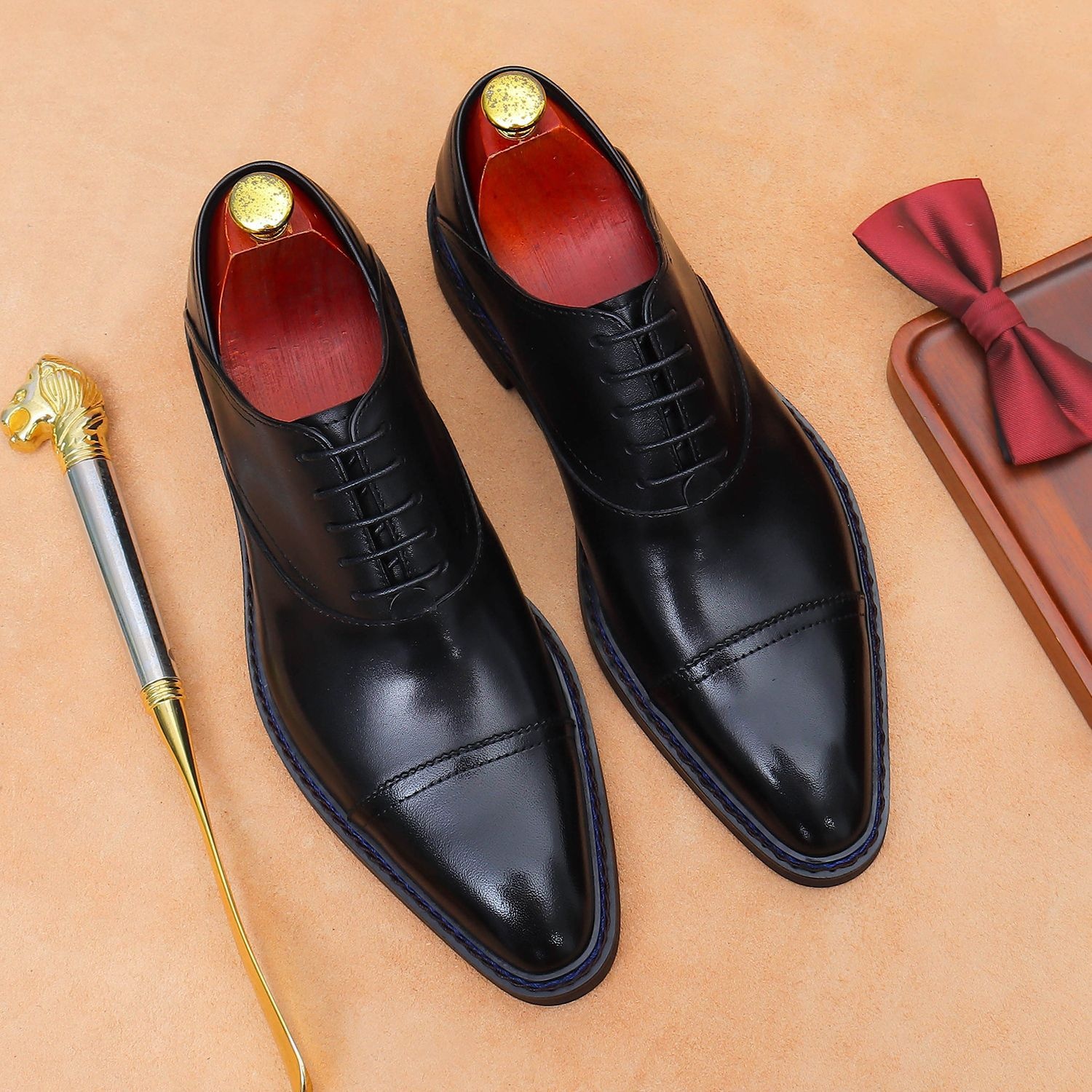 Voyage Dreigelenk-Oxford-Schnürschuhe aus echtem britischem Leder für Herren_voghion.com