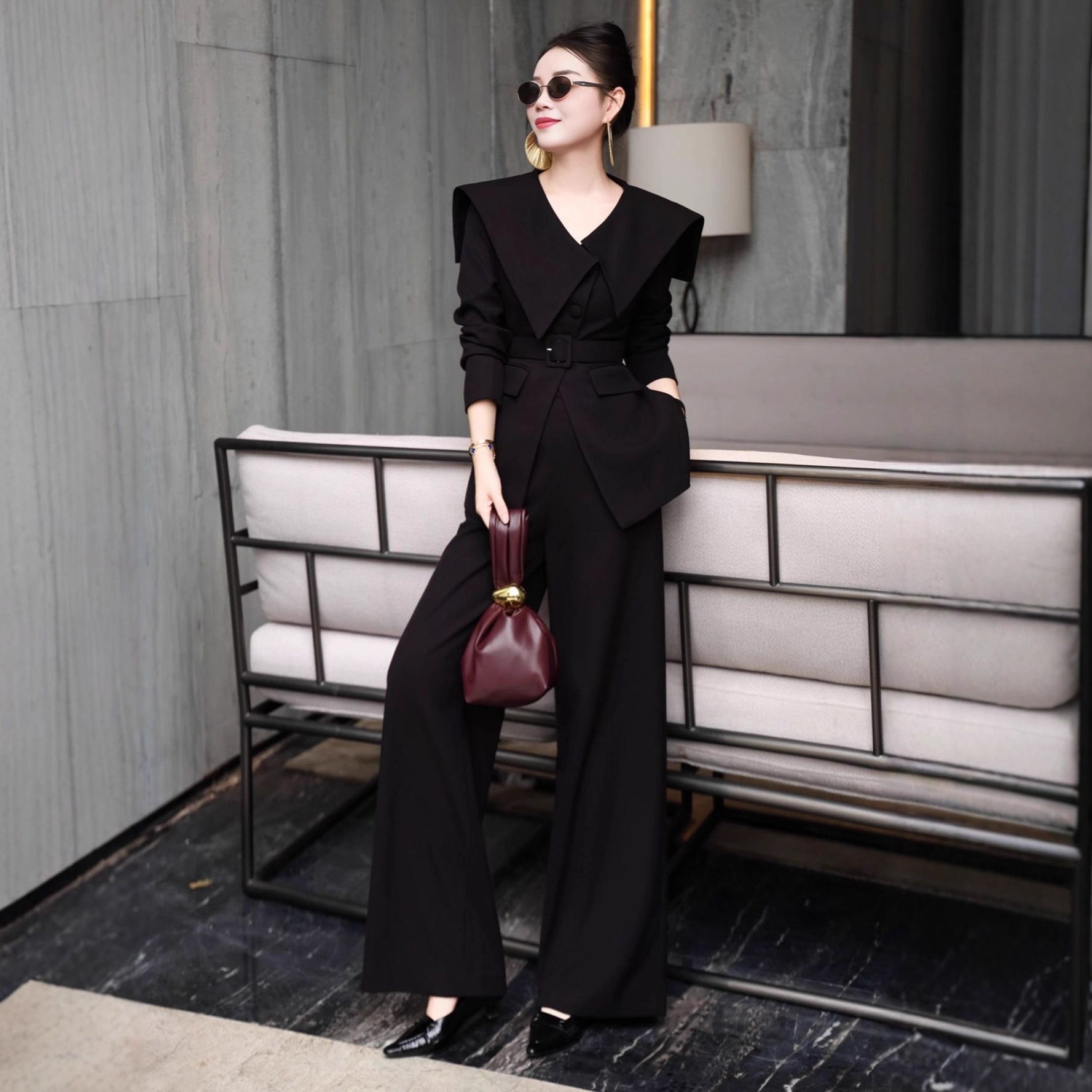 ragazza Ragazza 2025 Elegante abito professionale elegante da donna mondana matura Design Sse Niche Scialle Cravatta Blazer Pantaloni a gamba larga Set due pezzi per_voghion.com