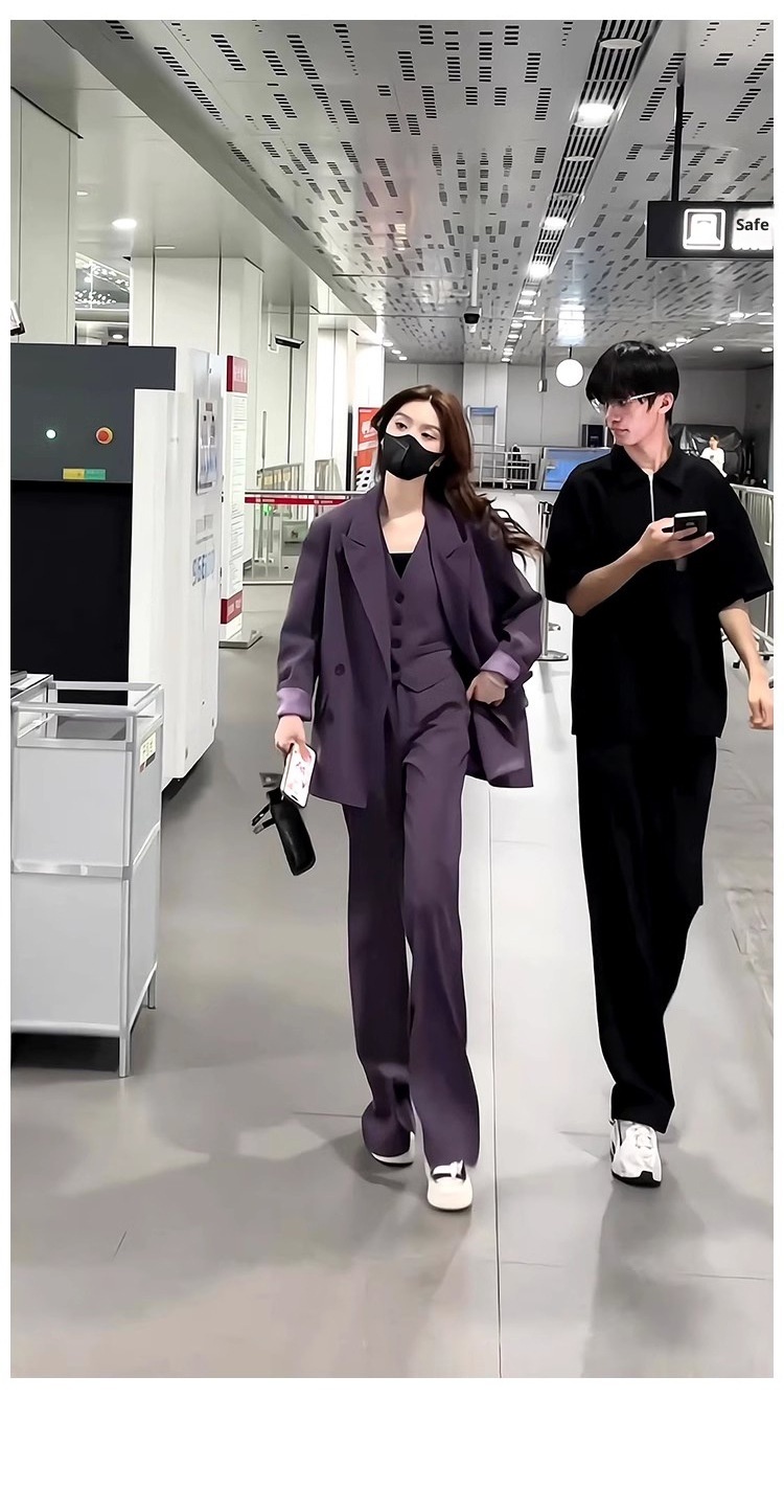 ragazza Ragazza In Stock#2025 Autunno Nuovo Abito Viola Uva Per Donna Giacca Blazer Oversize Pantaloni Svasati Set Tre Pezzi_voghion.com