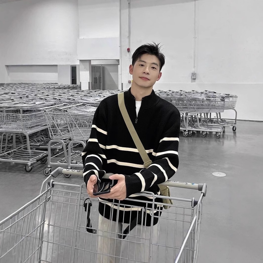 boy Boy Boy 2025 New Tendy Band Half Tutleneck Zippe Striped Sweatshirt Men, Loose Pullove Knitted Base Shit Fo Autumn And_voghion.com