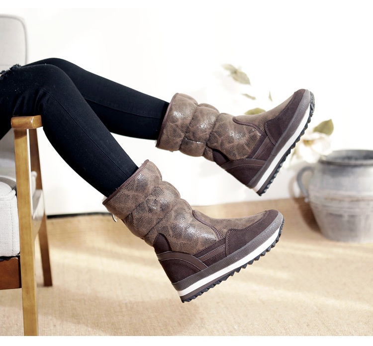 Zees Winter New Wool Thickened Snowproof Anti-Slip Warm Ski Lightweight Mid-Calf Cotton Shoes Women Snow Boots_voghion.com