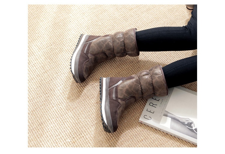 Zees Winter New Wool Thickened Snowproof Anti-Slip Warm Ski Lightweight Mid-Calf Cotton Shoes Women Snow Boots_voghion.com