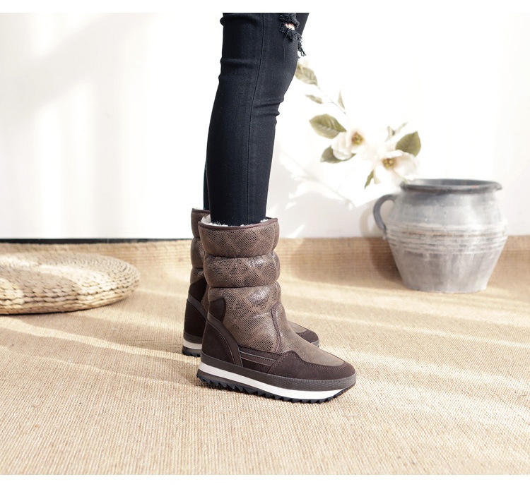 Zees Winter New Wool Thickened Snowproof Anti-Slip Warm Ski Lightweight Mid-Calf Cotton Shoes Women Snow Boots_voghion.com