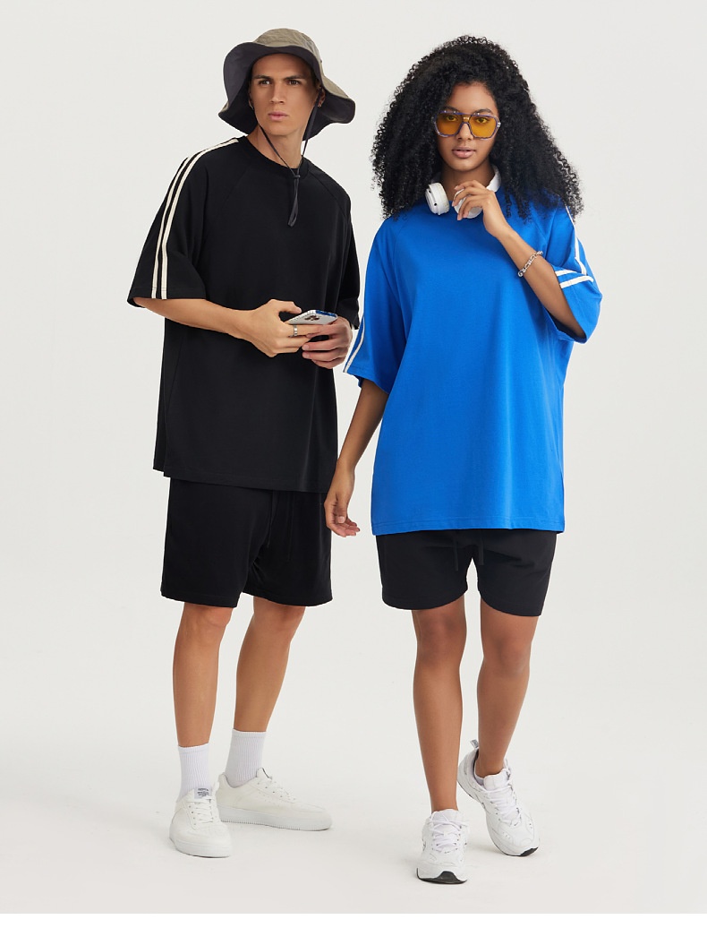 QFV507045555501<2 LVLV Herrenbekleidung | Trendige europäische und amerikanische Marke | 240 g reine Baumwolle | 2-Streifen-Farbblock-Webmuster | Raglan_voghion.com