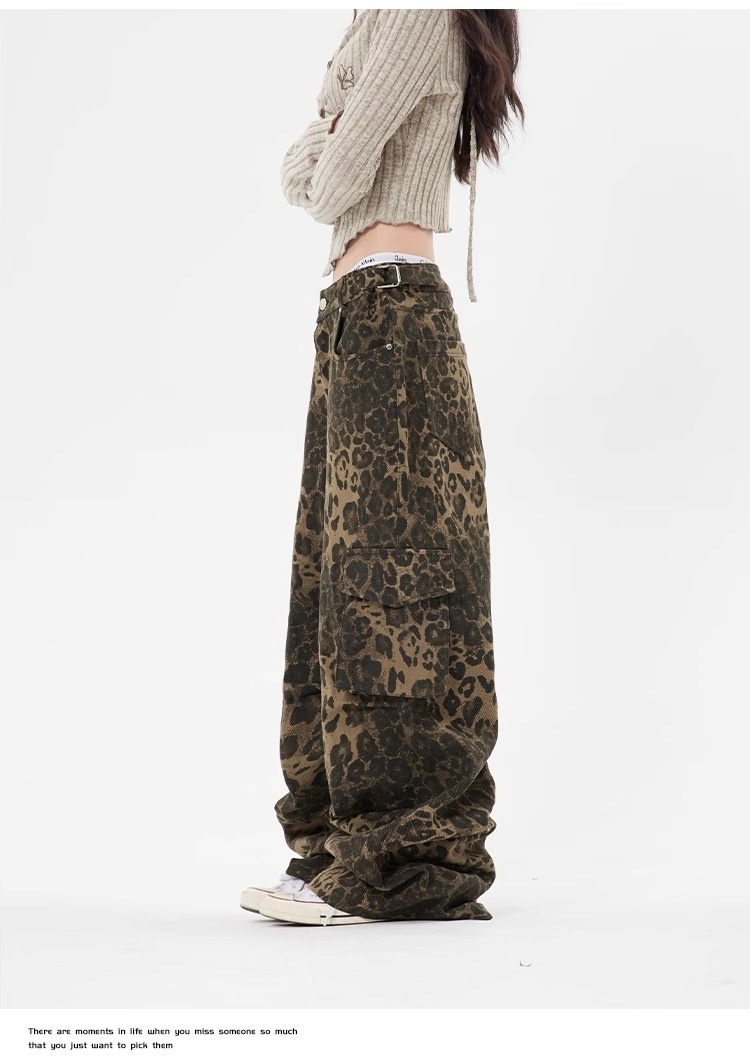 ChicShe Leopard Print Unisex Pocket Cargo Pants Jeans Street Style Wide Leg European And American Straight Loose Casual Retro_voghion.com