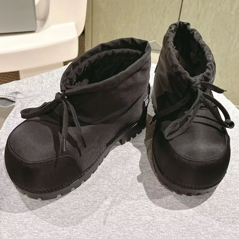 Zees Couple's Cute Big Head Ski 2024 Winter New Drawstring Lace Snow Thick Sole Height Increasing Warm Short Boots_voghion.com