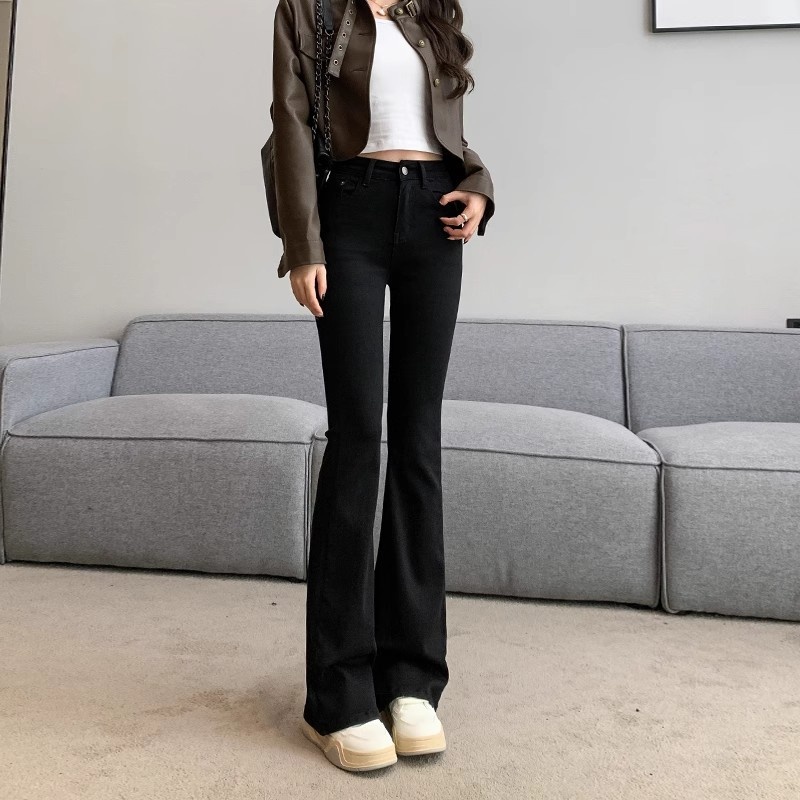 ChicShe Flared Zwarte Jeans Voor Vrouwen 2024 Lente Zomer Nieuwe Hoge Taille Slanke Rechte Losse Gedrapeerde Bell Bottom Broek Trendy_voghion.com