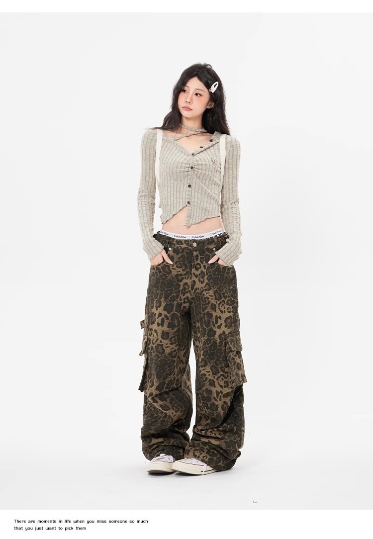 ChicShe Leopard Print Unisex Pocket Cargo Pants Jeans Street Style Wide Leg European And American Straight Loose Casual Retro_voghion.com