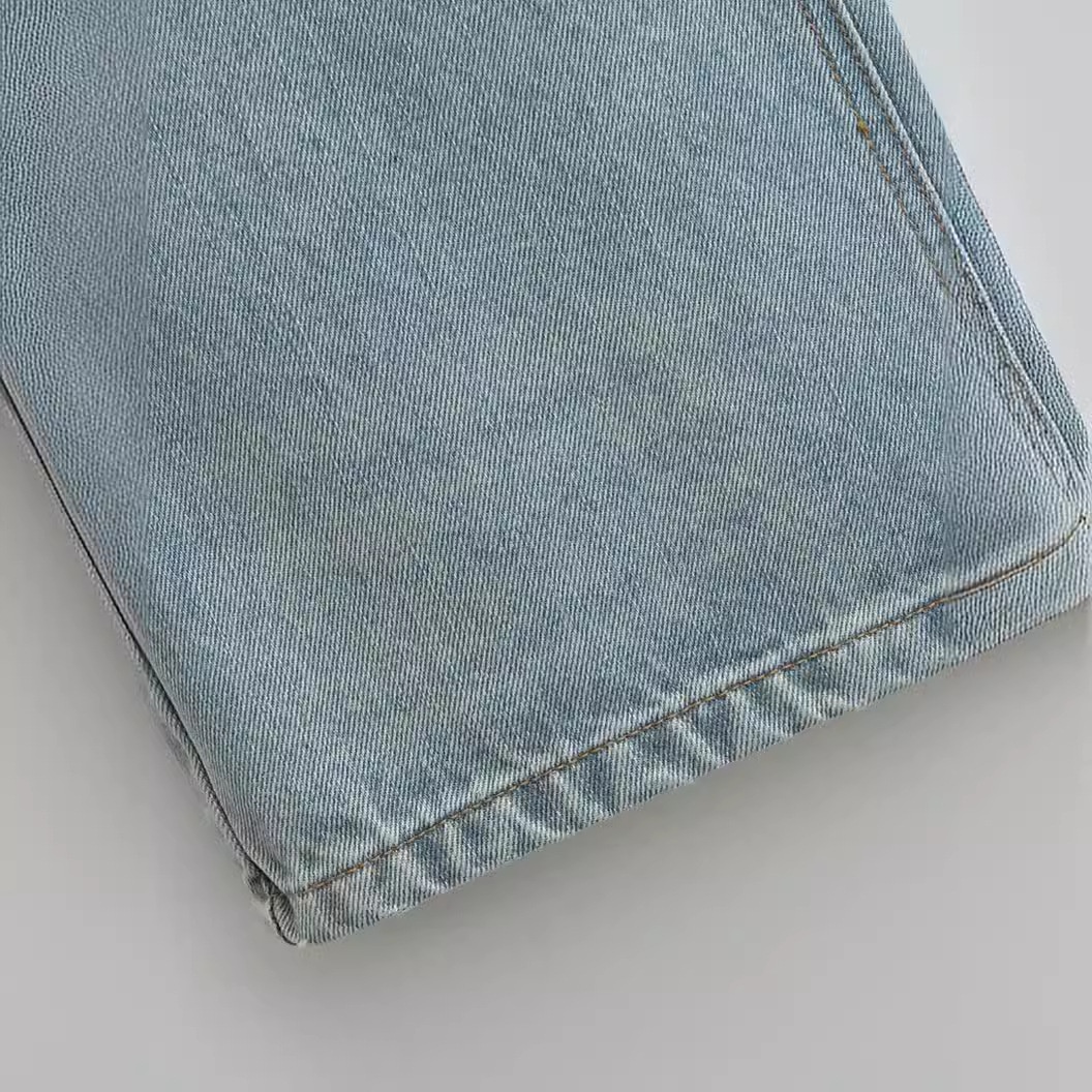 ChicShe 2025 Nieuwe INS Europese en Amerikaanse stijl gewassen witte mid-waist flared broek vloerlengte dames hoge taille afslankend_voghion.com