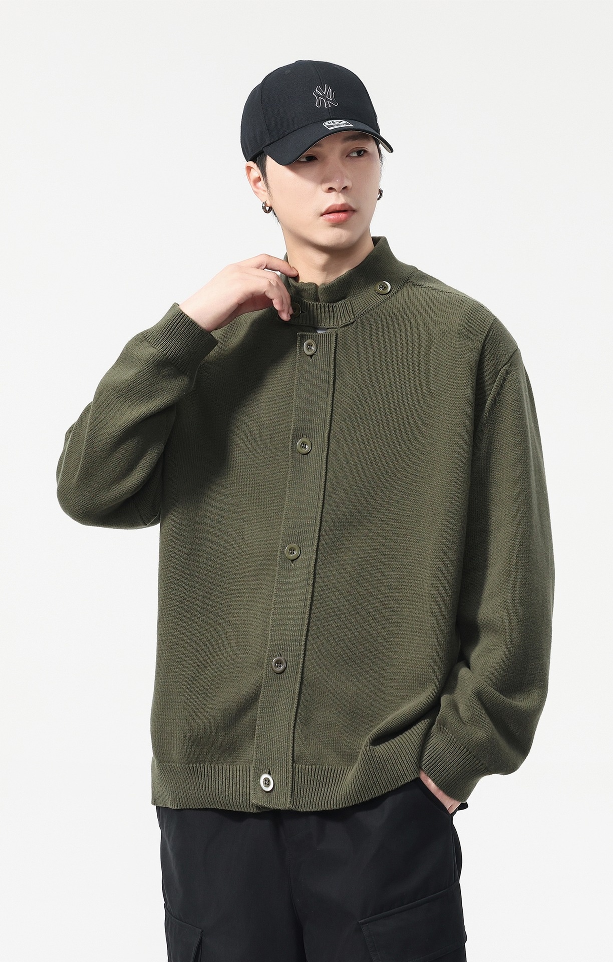 boy Boy Boy Boy 2025 Autumn Winter New Japanese Style Solid Color Stand Collar Cardigan Sweater Jacket Men Loose Casual Top_voghion.com